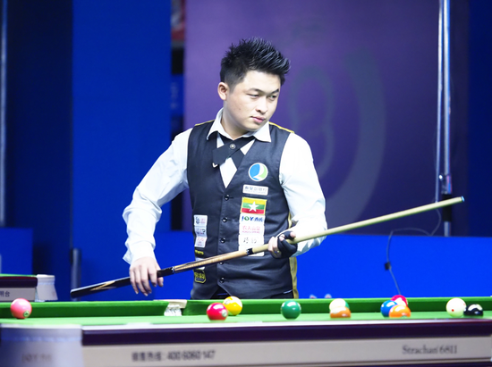 能在替補席 能在替補席