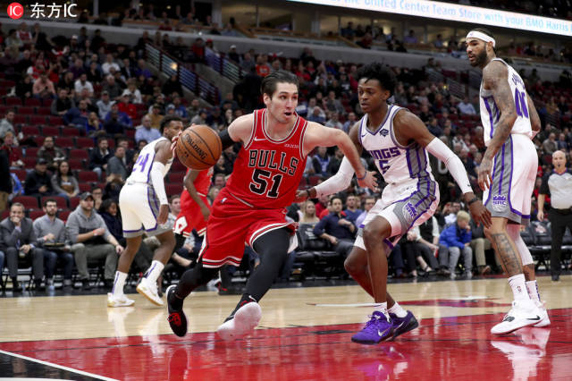 年来在进攻 年来在进攻