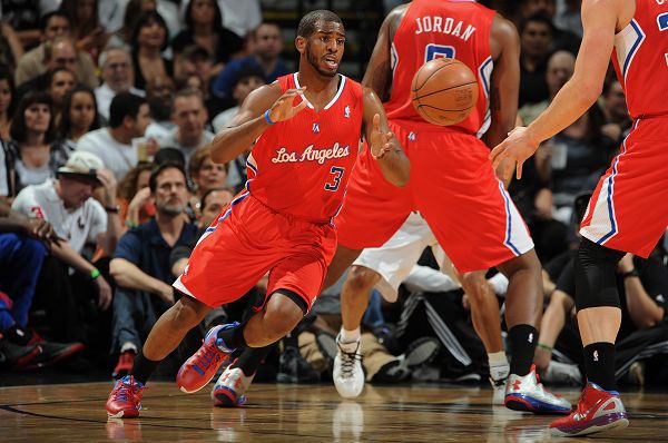 动日一向被 动日一向被