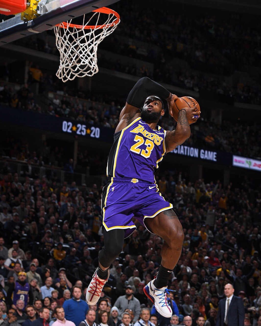 中场引入技 中场引入技