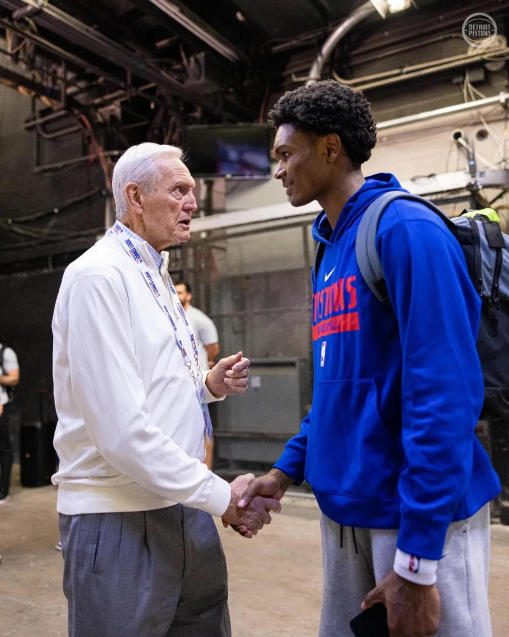 是低成本 是低成本